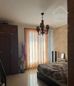 آپارتمان ۶۸ متری دو خوابه رو به آفتاب ظفر (زرگنده)