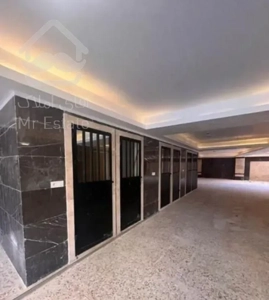 آپارتمان‌کلیدنخورد۱۳۱مترآزادی/فول۳۵۰وام/فوری فوری