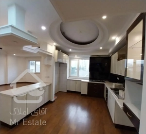 ۱۳۵ متری تاپ لوکیشن *اندرزگو*برج سیمرغ*