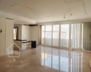 110متر نوساز 2خواب 2پارکینگ