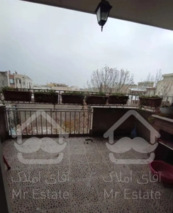 اپارتمان ۲۰۰ متری با ۲۵ متر تراس قدرالسهم