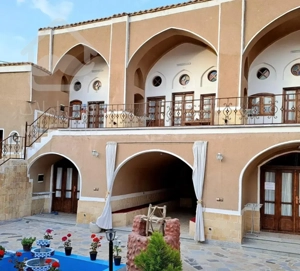 خانه ی تاریخی اقامتگاه بوم گردی
