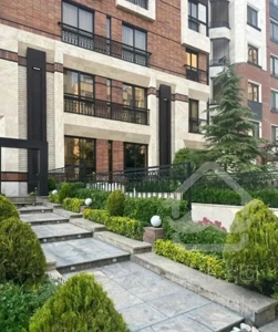 ۱۳۹متر ، ۲پارکینگ / ۹ساله (سرمایه گذاری )