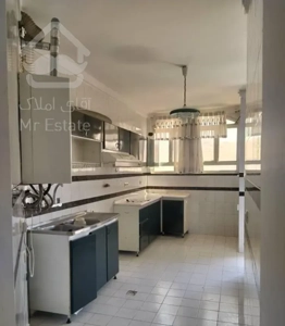 فروش آپارتمان ۱۴۰متر،۳ خوابه خلدبرین خوش نقشه