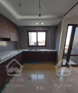 باغ  فردوس ۱۹۰ متر ساختمان مدرن