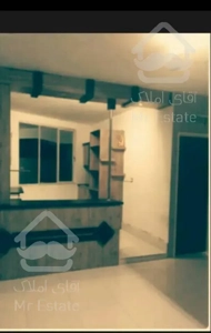 70متری طبقه 3 اسانسور دارد