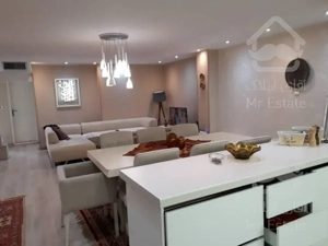 کد ۱۰۳ فروش   ۹۷ متر   زنبق