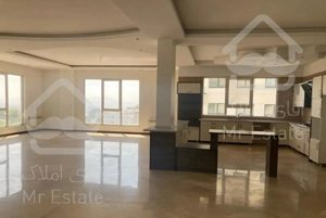 سوهانک ۱۵۰ متر۳ خ پذیرایی بزرگ دنج و آرام