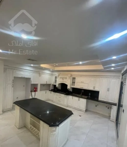 آپارتمان 200متری باهنر کوثرشمالی نئوکلاسیک