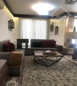 ۱۳۰ متر بنا /۲۳۰متر حیاط اختصاصی/ناصرخسرو