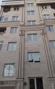 نصرت شرقی 100 متری