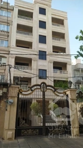 ۹۸ متر پنج ساله ده واحدی