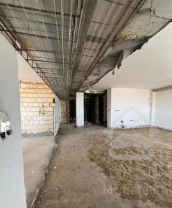 فروش اپارتمان تک واحدی ۱۳۰ متری