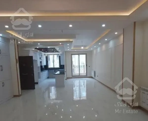 ۱۱۲ متر نوساز کلید نخورده سالن پرده خور