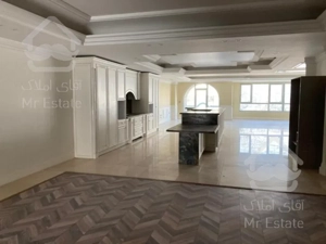 فروش آپارتمان 205 متری دروس