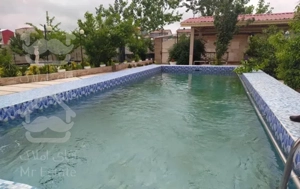 استخر دار شیک وآبگرم در مکانی دنج کد ۳۰