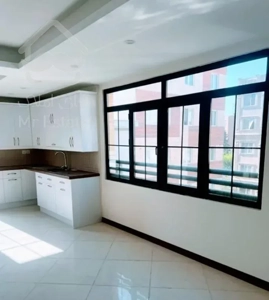 فروش آپارتمان ۹۰ متری ۲ خواب/طرشت