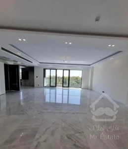 ۱۸۵متر مدرن/چشم اندازه ۱۰۰۰۰ متر باغ/۳ پارکینگ