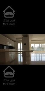 اراج ۱۳۰ متر ۳ خواب/غرق نور/ طبقات بالا