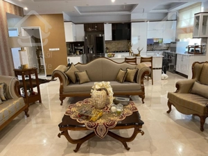 ۱۲۹متر/تاپ لوکیشن فردوس/خوش نقشه/سودآور