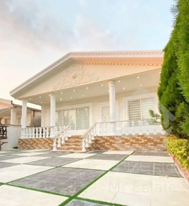 ویلا باغچه فلت 214 متری شهرکی سند تک‌برگ