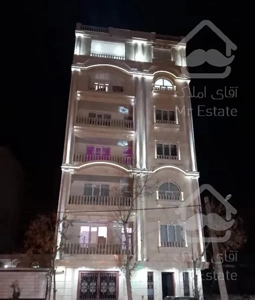 آپارتمان نوساز در گلدشت