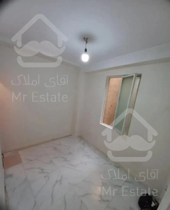 ۵۲ متر / فول امکانات/ خوش نقشه / جمال زاده