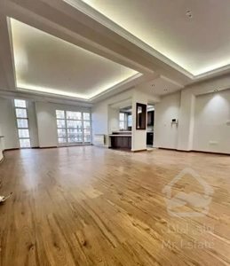 رهن آپارتمان ۱۳۸ متری ۳ خوابه در زعفرانیه