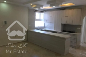 ۶۲متر ۲خواب فول امکانات