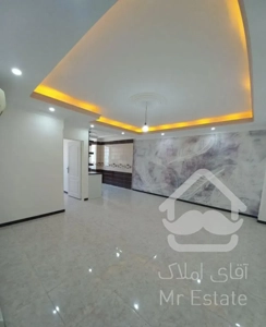 ۶۰ متری طبقه اول روب نما