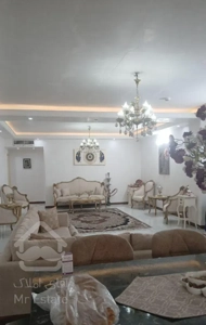 «فروش آپارتمان۱۳۰متری*تک واحدی*هوافضابومهن»