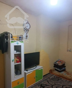 یک اتاق و آشپزخانه ویک انباری .دربست کامل