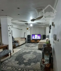 فروش واحد در خیابان دانش