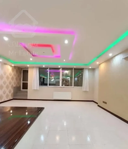 آپارتمان ۵۲ متری/۲ پارکینگ/غرق نور/خوش نقشه/تیموری