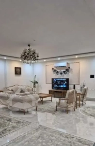 سجاد ۳۰۰ متری ۴ خواب