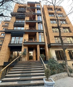 آپارتمان ۱۴۵ متری ۳ خواب مستر در فرمانیه