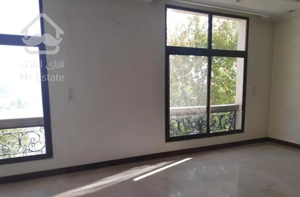 170متر/آجودانیه/دنج/ویو کوه بدون مشرف / شیک