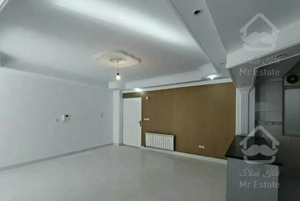 رهن ۸۶ متری/نقاشی شده/آلاله شرقی نیلوفر