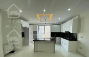 پونک/۷۷متر/روبه آفتاب/چشم انداز بدون مشرف/