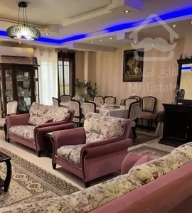 آپارتمان ۱۲۰متری، خیابان هراز، بالای قاعم ، زوج