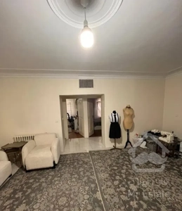 ۱۰۰ متر دو خ پارکینگ دار فلکه دوم تهرانپارس