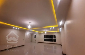 آپارتمان نوساز.یکجا.در 4طبقه 145متر.