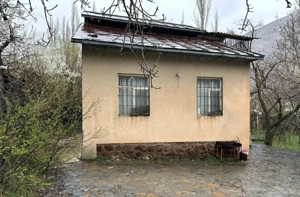 ویلا 420 متر زمین/120متر بنا قدیمی/OUSHAN VILLA
