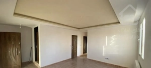 واحد مسکونی ۲ خوابه آماده  ( زیر قیمت )