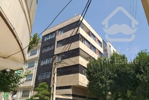 100متر شمالی و رو بنما. کلید نخورده.شاهین ویلا