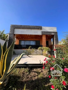 ویلا فلت مدرن ۲۵۰متری شخصی ساز/شمال