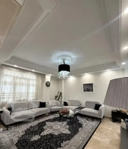 ۷۳ متر / ۲ خواب / فول امکانات / ۲ پارکینگ