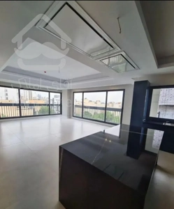 ۱۲۰ متر / فول + روف گاردن / ۳ خواب