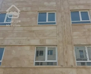 ۷۳متر / گنازجنوبی/طبقه اول