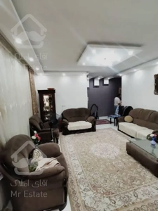 101متر //فول امکانات //آلاله شرقی